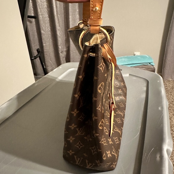 Authentic LV Graceful MM - Picture 4 of 16